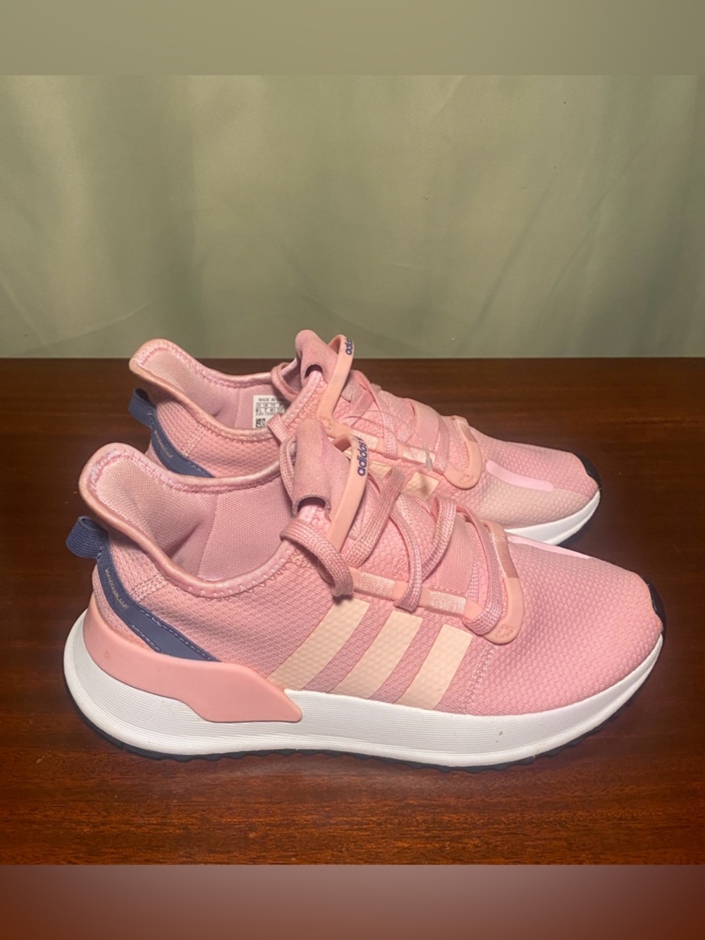 Adidas Women’s U_Path Run True Pink Retro Futuristic Shoe size 8.5